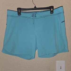 Carve Designs Board Shorts Sz 12, 6.25 inch inseam